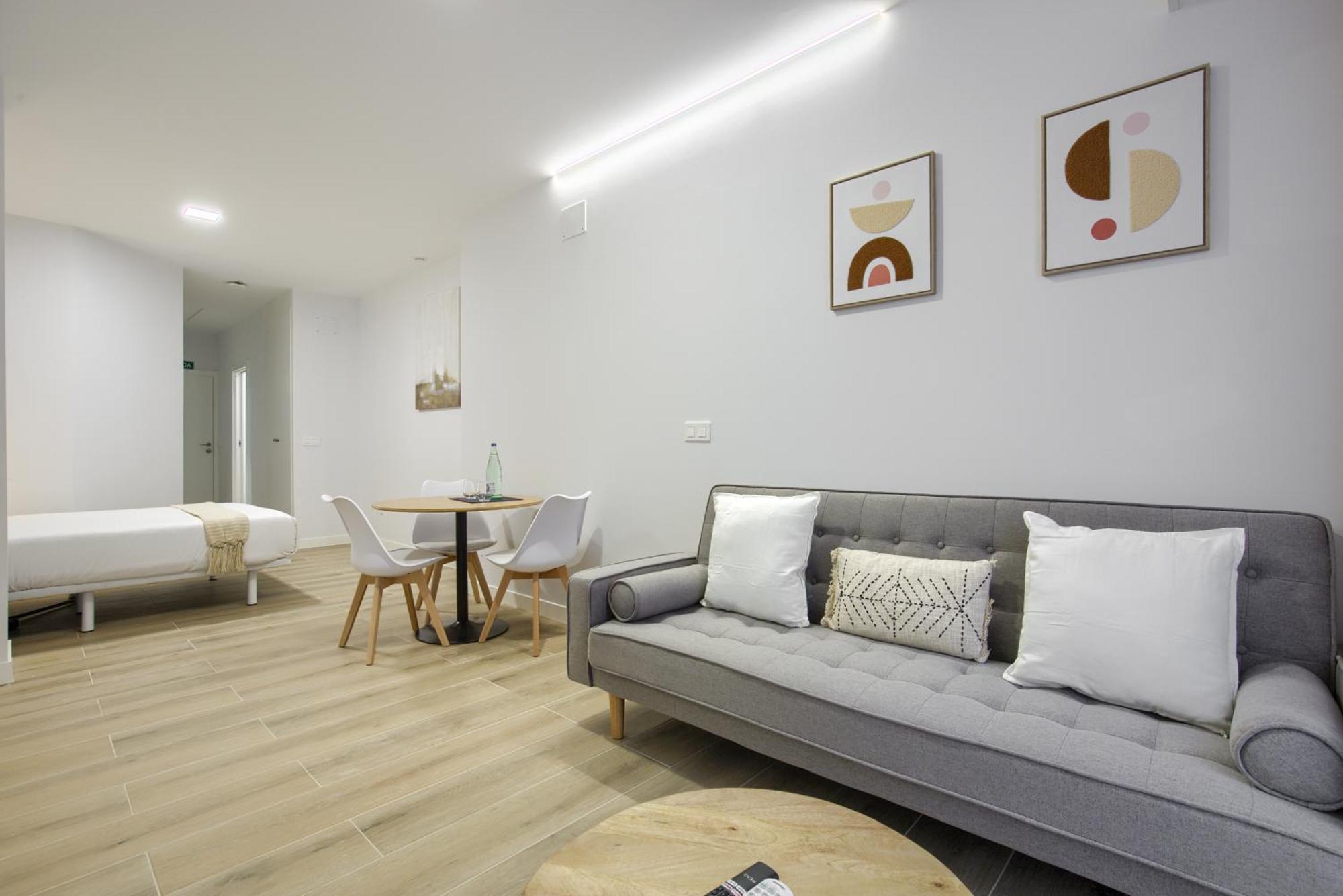 Ferienwohnung Dobo Madrid Numancia Exterior foto