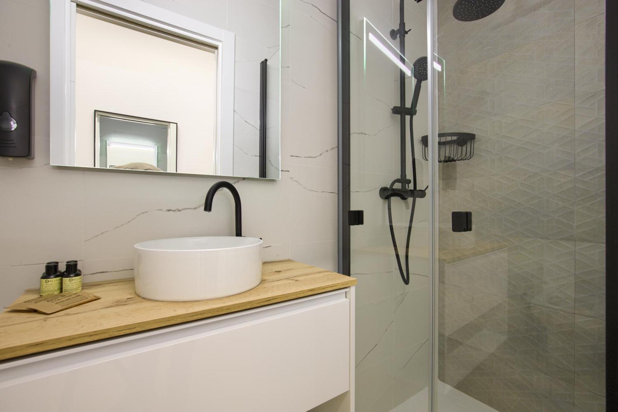 Ferienwohnung Dobo Madrid Numancia Exterior foto