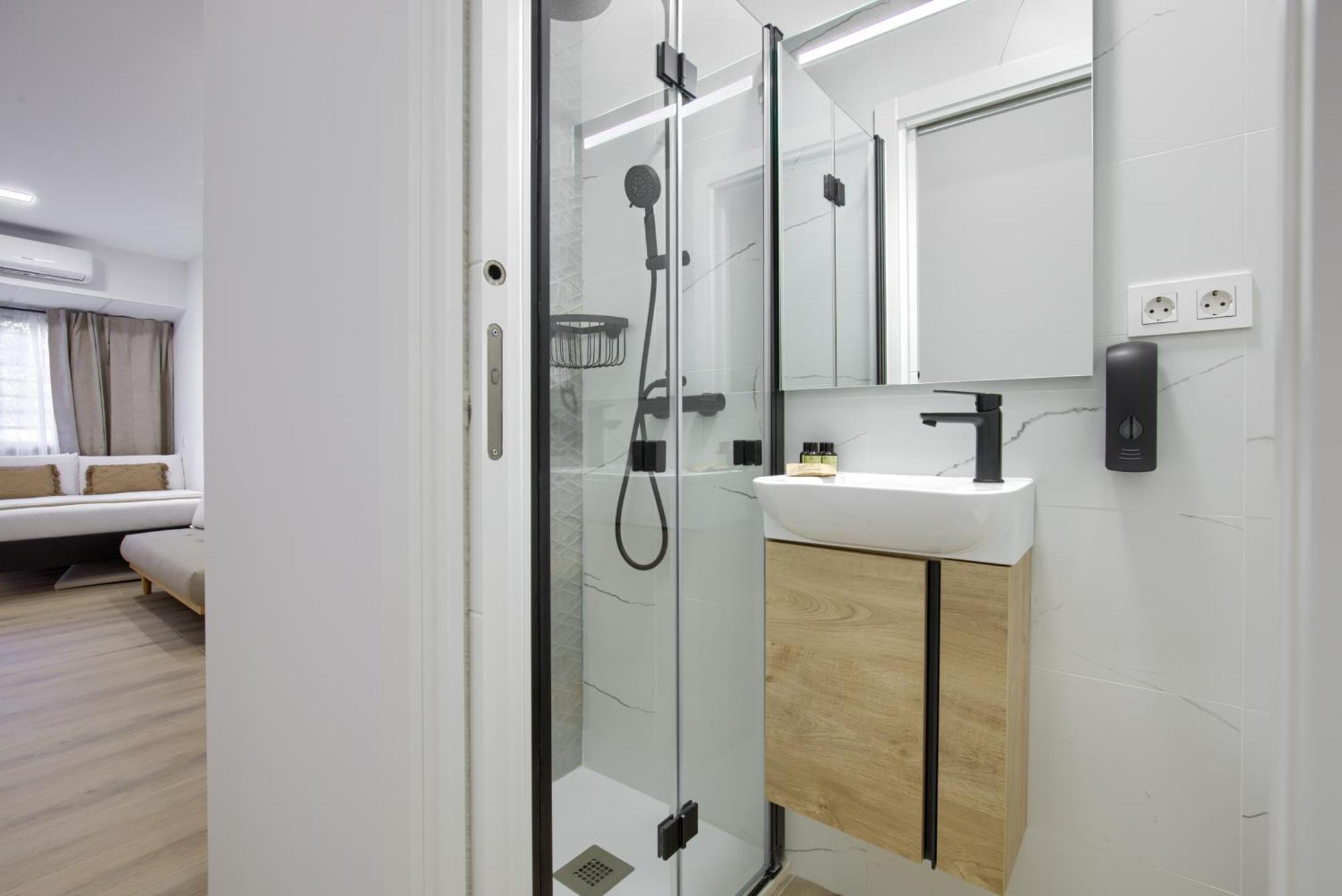 Ferienwohnung Dobo Madrid Numancia Exterior foto